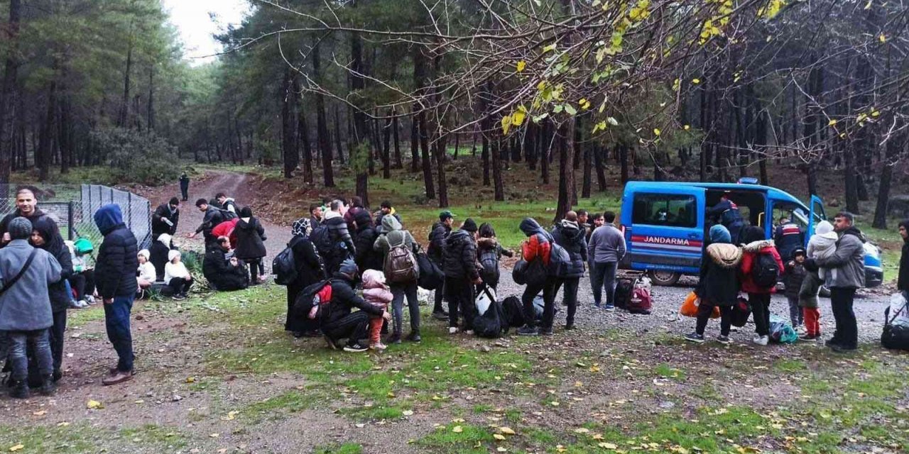 Marmaris ve Ortaca kırsalında 127 göçmen yakalandı