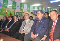 Anavatan’da başkanlar değişmed