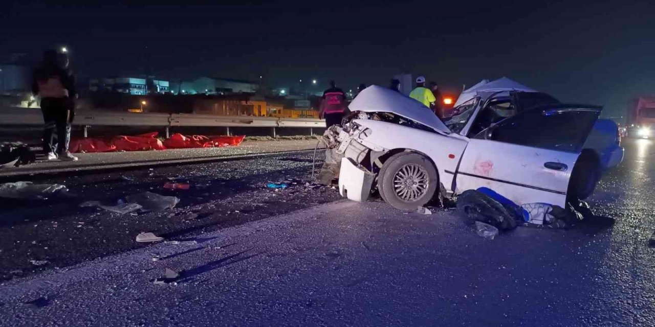 TAG otoyolunda feci trafik kazası: 2 ölü, 5 yaralı