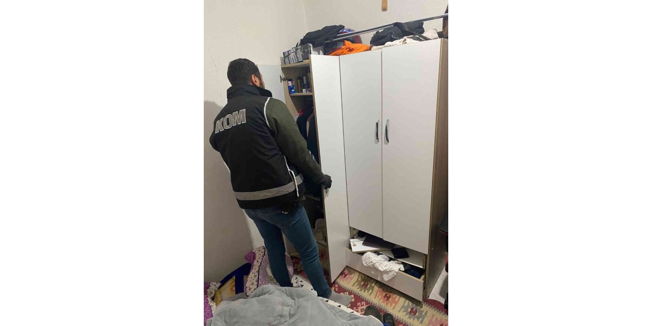 Muğla merkezli üç ilde göçmen kaçakçılığı operasyonu: 4 gözaltı