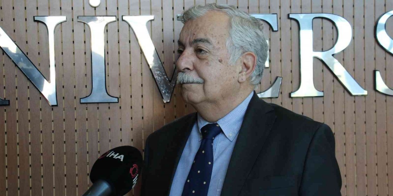 Prof. Dr. Gürel: “Yunanistan geçmişte Avrupa Birliğini dolandırmaya çalışan, sahtekarlık yapan bir devlet”