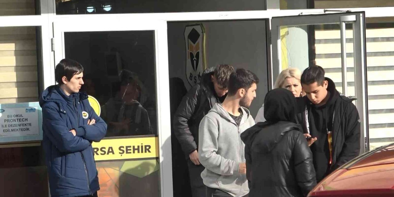 ’’Baba okul iflas etmiş’’ dedi, yüzlerce öğrenci mağdur oldu