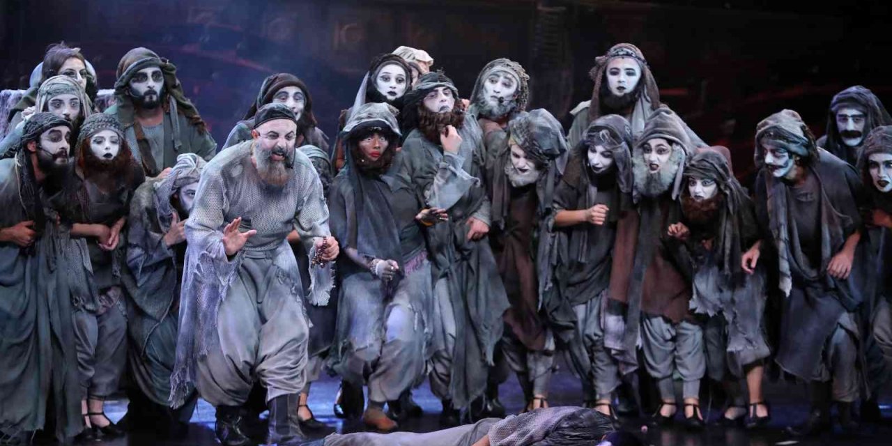 Antalya Şehir Tiyatrosu’nda 830 kişilik iki yeni tiyatro sahnesi