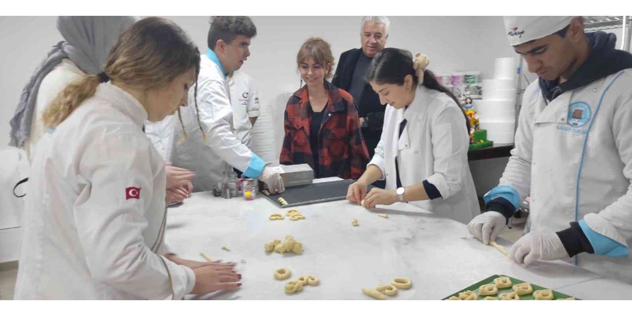 Selçuk’ta 3 Aralık Dünya Engelliler Günü nedeniyle anlamlı etkinlik