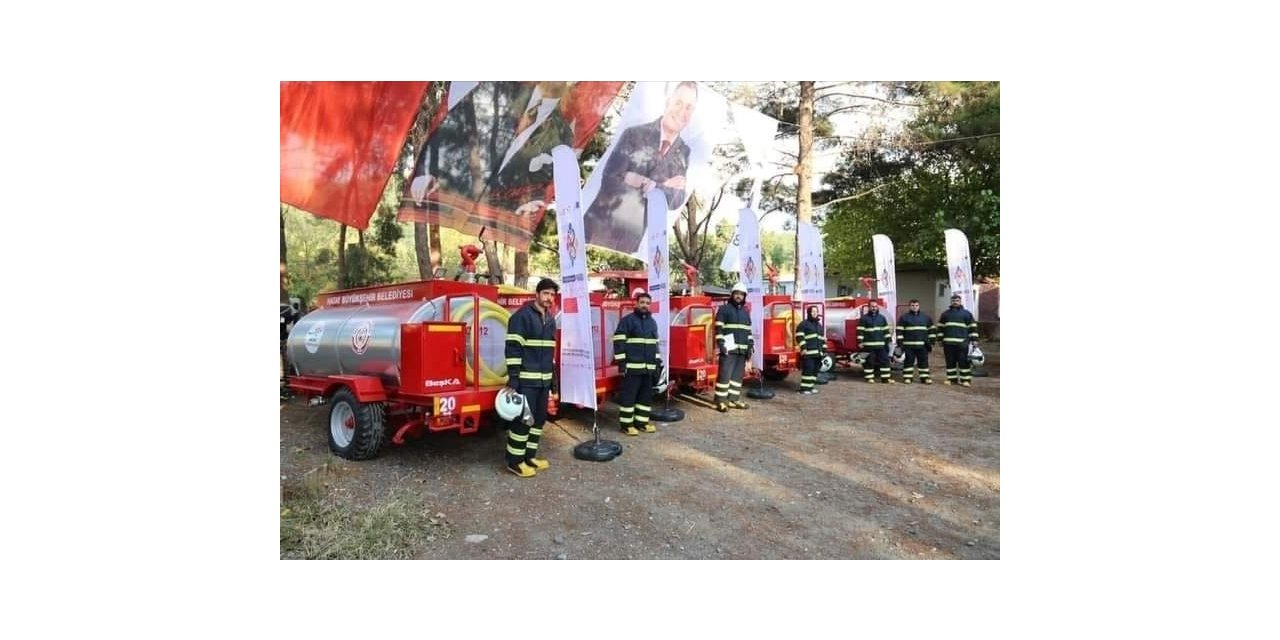 Gönüllü itfaiyecilere sertifikaları verildi