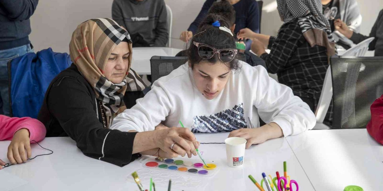 Mersin’de ’Sosyal Uyum Projesi’ tüm kesimleri bir araya getiriyor