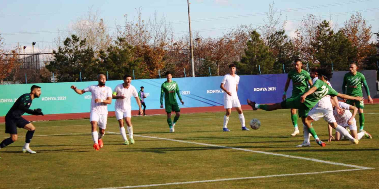 1922 Konyaspor evinde Edirnespor ile 1-1 berabere kaldı