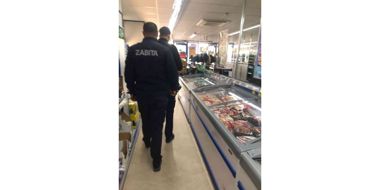 Aksaray zabıtadan marketlere ani baskın