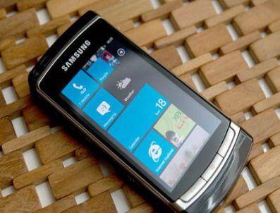 Windows Phone 7 geliyor