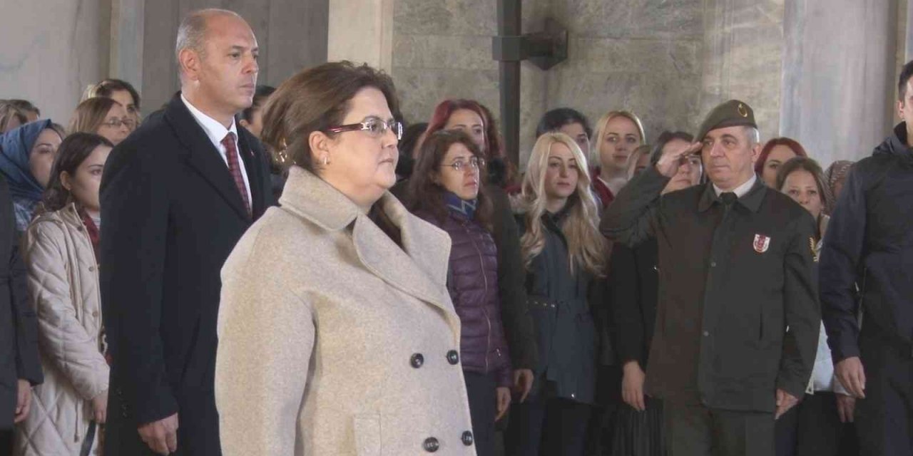 Bakan Yanık: “Türk kadını, kendisine tanınan haklara sonuna kadar hak ederek kavuşmuştur”