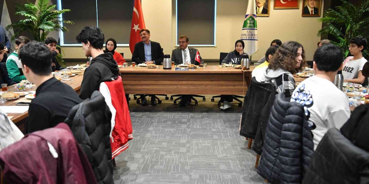 Bahçelievler’de Genç Başkan Danışmanları projesi