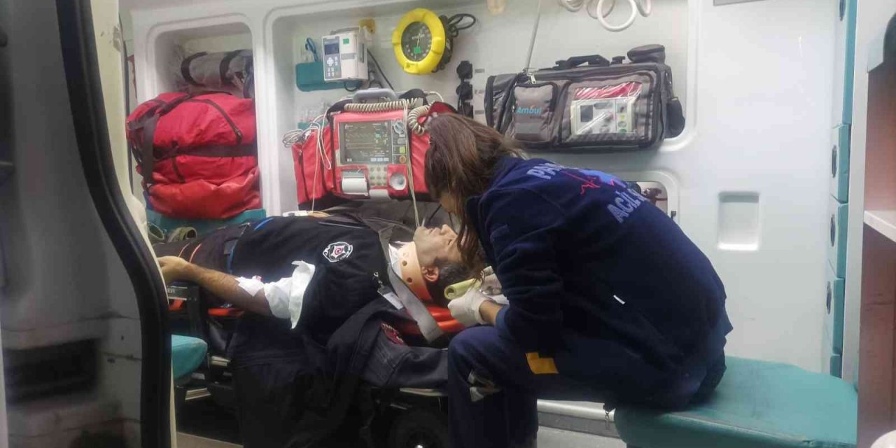 Devrilen motosikletin sürücüsü yaralandı