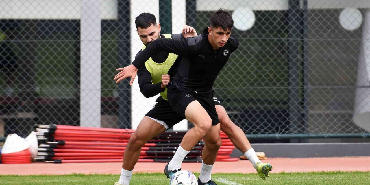 Manisa FK, Göztepe hazırlıklarına başladı