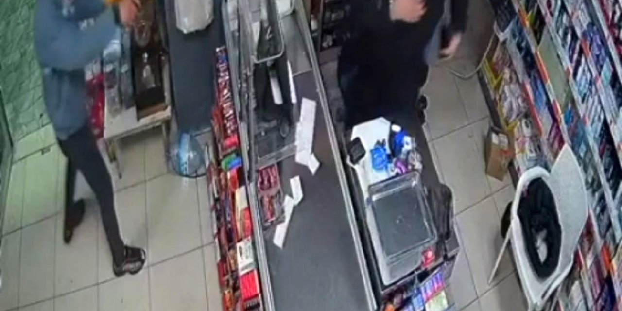Silahlı soyguncu market çalışanına dehşeti yaşattı
