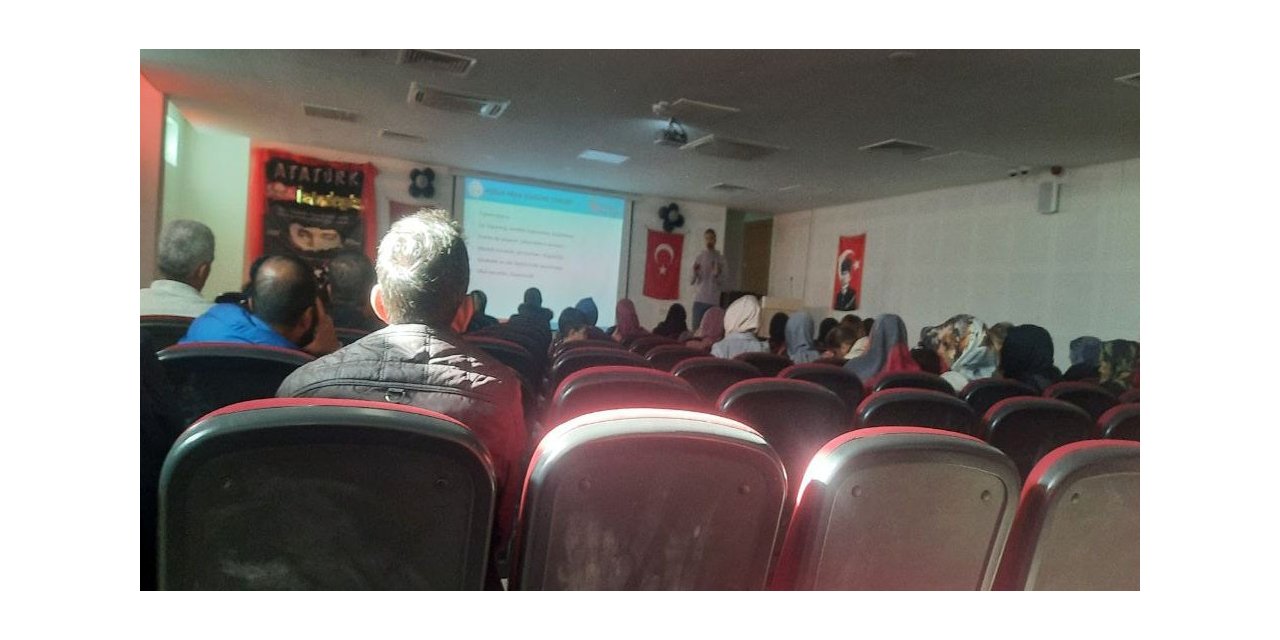 Roketli saldırının yapıldığı Karkamış’ta öğrenci ve velilere psikolojik destek