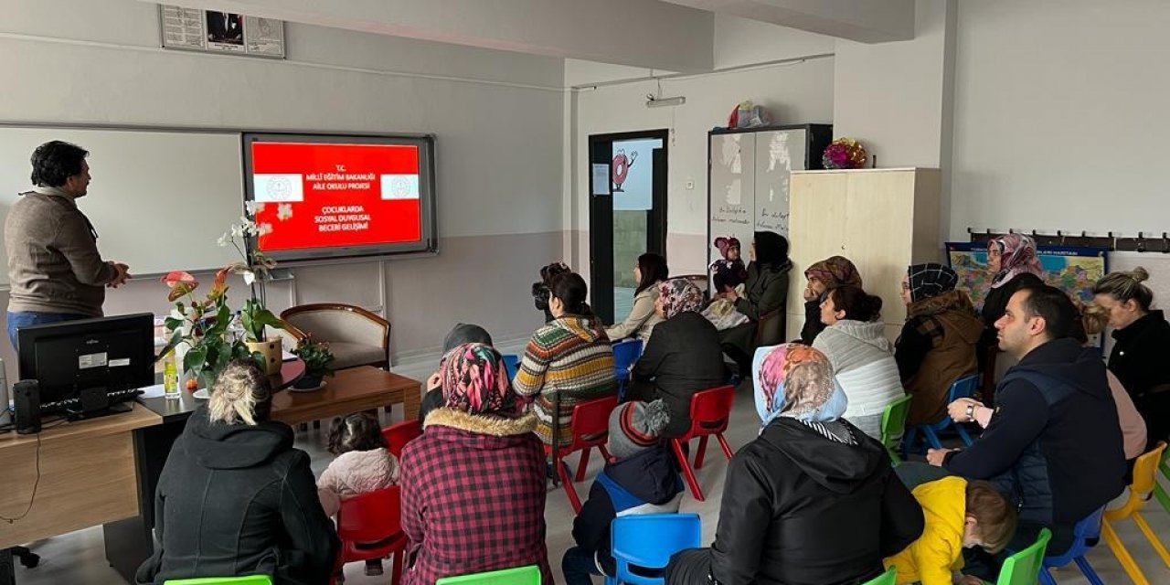 Malatya’da “Aile Okulu” projesiyle 9 bin 69 aileye ulaşıldı