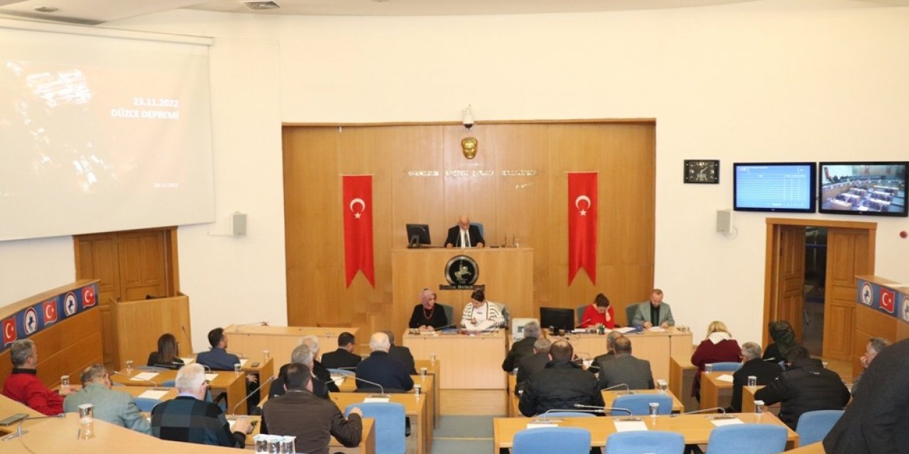 Meclis 13 gündem maddesini görüştü