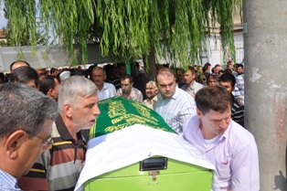 Üniversiteli olamadan hayata veda etti