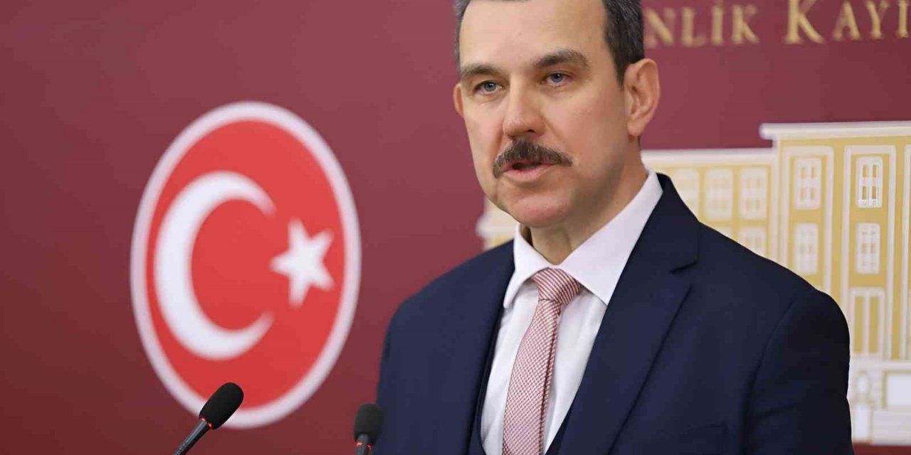 Esgin’den CHP’ye LGBT çıkışı