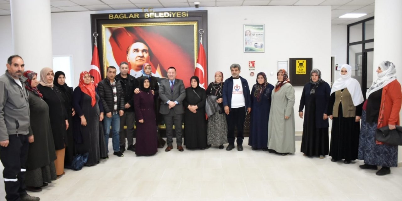 Bağlar Belediye Başkanı Beyoğlu: “Tarihi bir mücadele ortaya koymaktasınız”