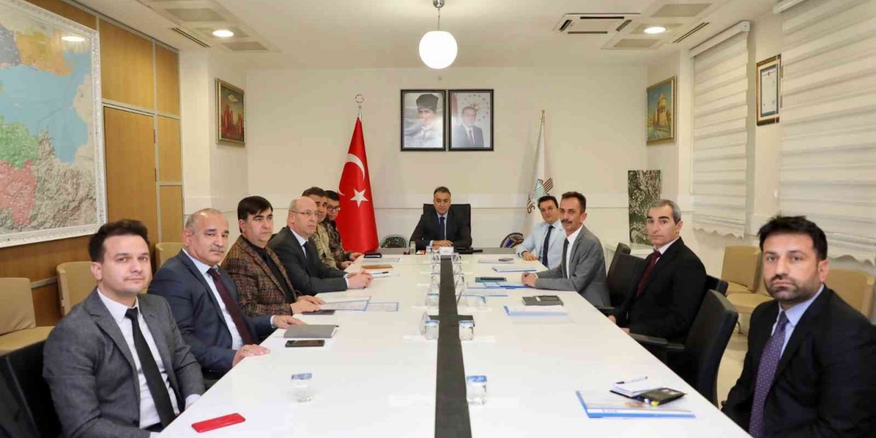 Bitlis’te ‘akaryakıt kaçakçılığı’ toplantısı yapıldı