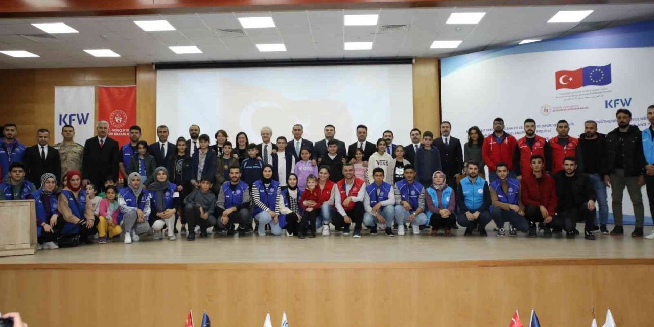 Korumasız gençlerin sporla güçlendirilmesi konuşuldu