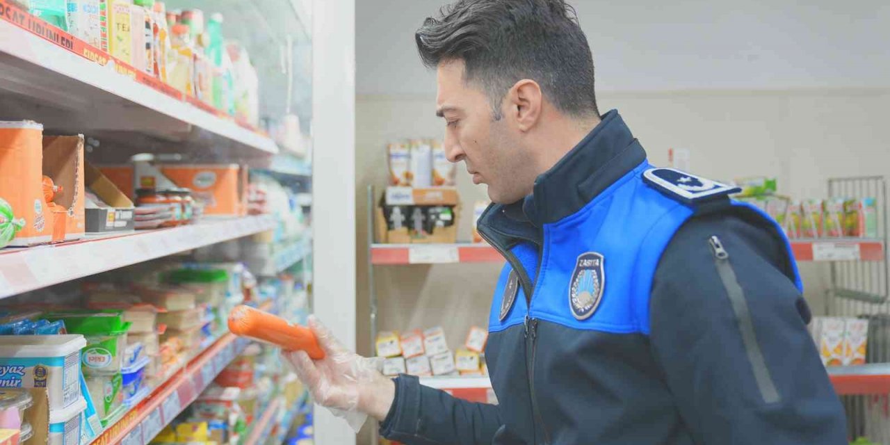 Gölbaşı Belediyesi Zabıta ekiplerinden fahiş fiyat denetimi