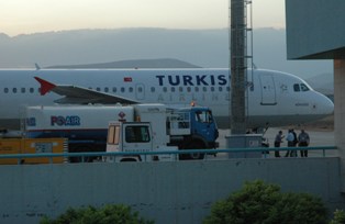 THY uçağı Konya'dan ayrıldı