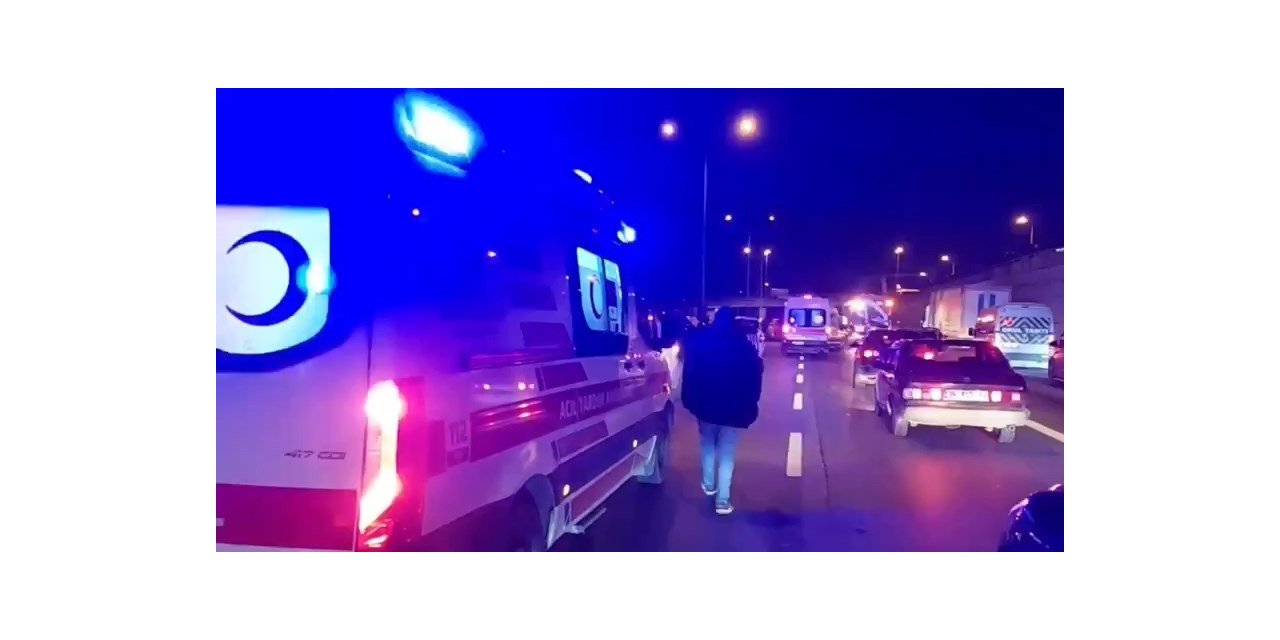 Pendik’te zincirleme kaza: 3 yaralı