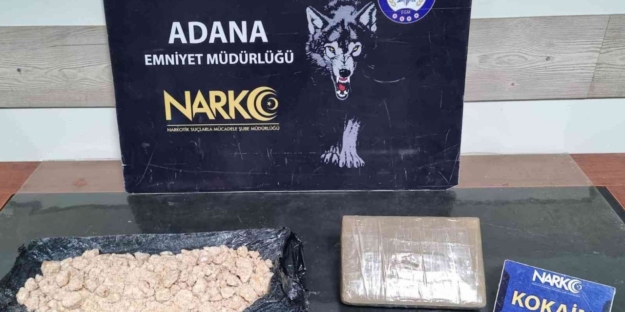 Tırın kupasındaki yatakta zulalı 2 kilo 300 gram kokain çıktı