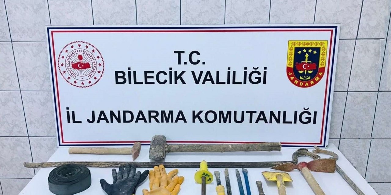 İzinsiz kazı yapan 5 şahıs yakalandı