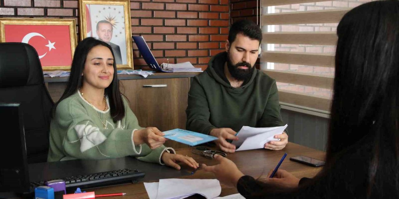 Akdenizli gençlere eğitim desteği