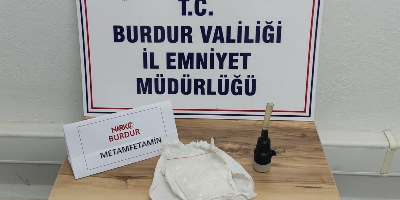 Burdur’daki uyuşturucu operasyonlarında 33 kişiye işlem yapıldı, 1 kişi tutuklandı