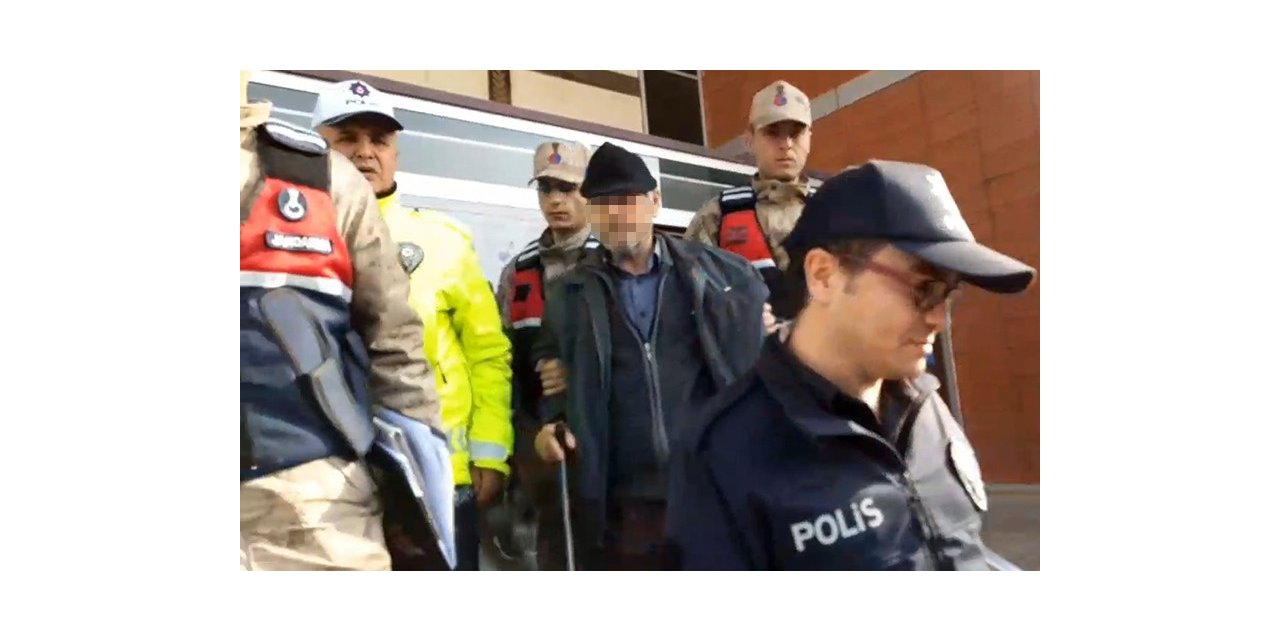 "Erkek değilim" diyen sahte hoca tutuklandı