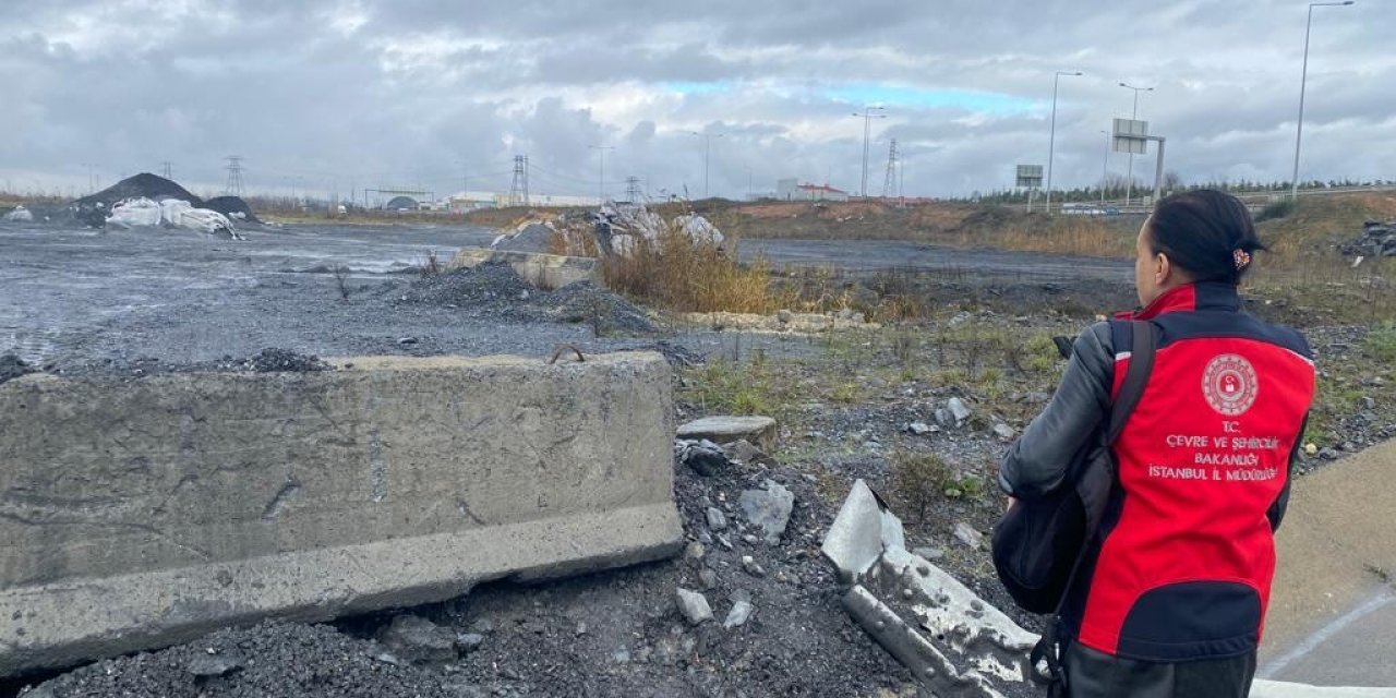 Arnavutköy’de boş araziye atık dökenlere idari yaptırım uygulanacak