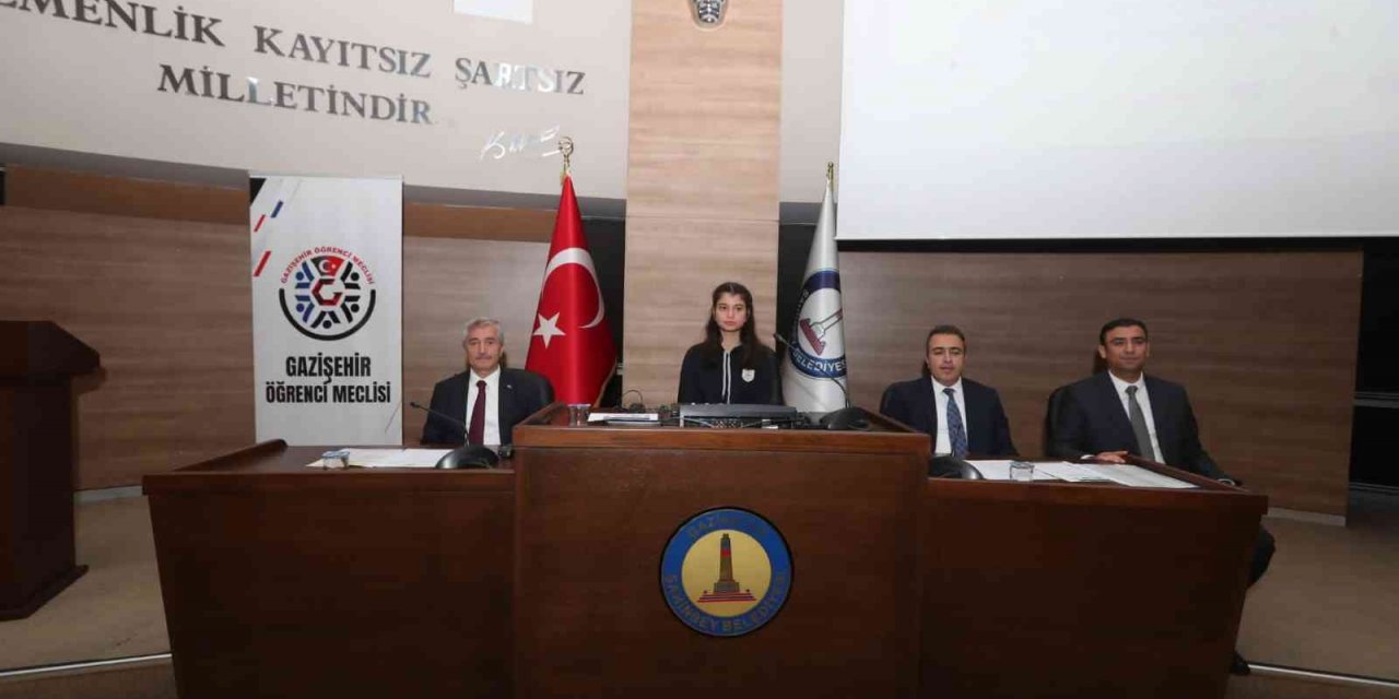 Öğrenci meclisi Şahinbey’de toplandı