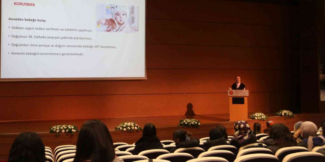 NEVÜ’de ‘Bulaşıcı Hastalılar ve HIV-AIDS’ konulu eğitim düzenlendi