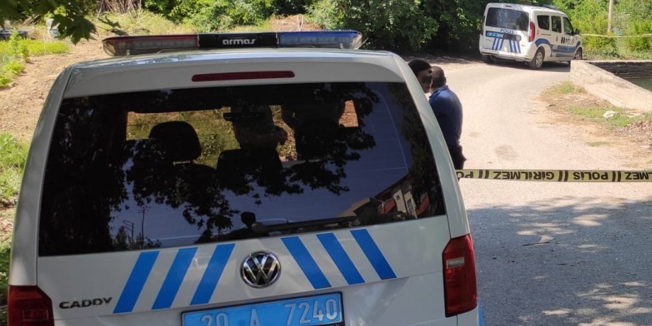 Bıçak zoruyla arabaya bindirip bayılttığı eşine dehşeti yaşattı