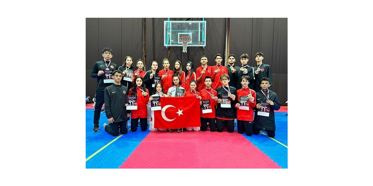 Balkan Tekvando Şampiyonası’na İzmir damgası