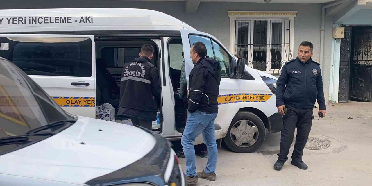 Bursa’da komşusunun kurşun yağdırdığı genç ağır yaralandı