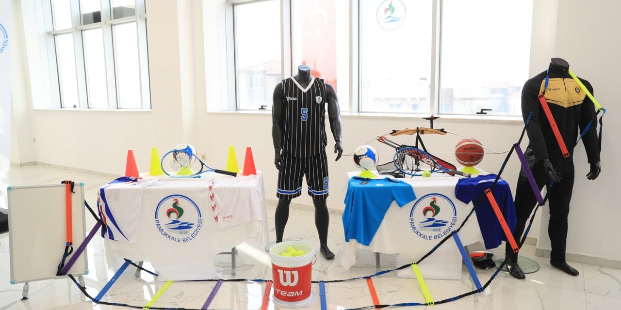 Pamukkale Belediyesinden amatör kulüplere malzeme desteği