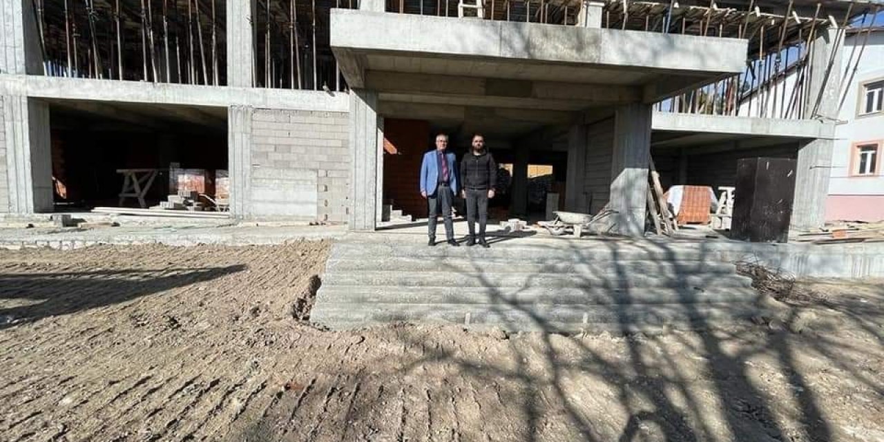 Başkan Arslan, Çameli Gençlik Merkezi inşaatında incelemelerde bulundu