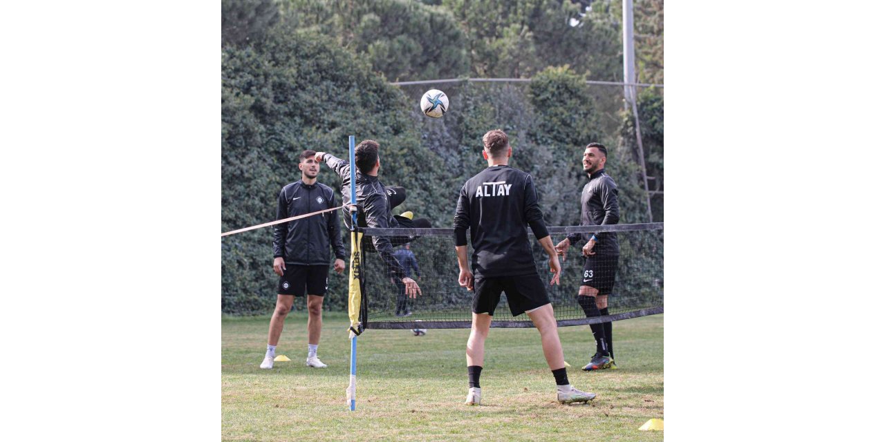 Altay, Denizlispor maçının hazırlıklarını sürdürdü