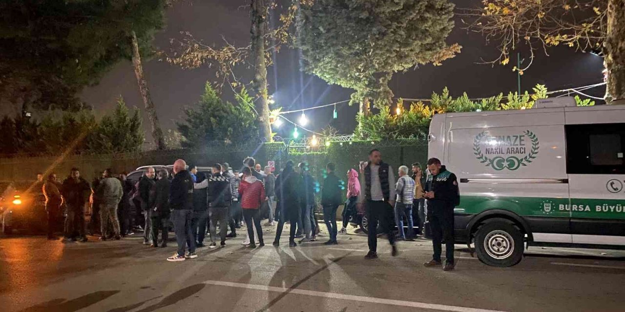 Bursa’da sözlü tartışmada silahlar konuştu: 2 ölü, 1 yaralı