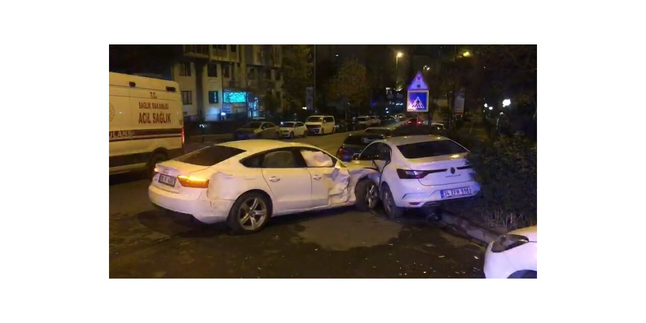 Ataşehir’de iki otomobil çarpıştı: 3 yaralı