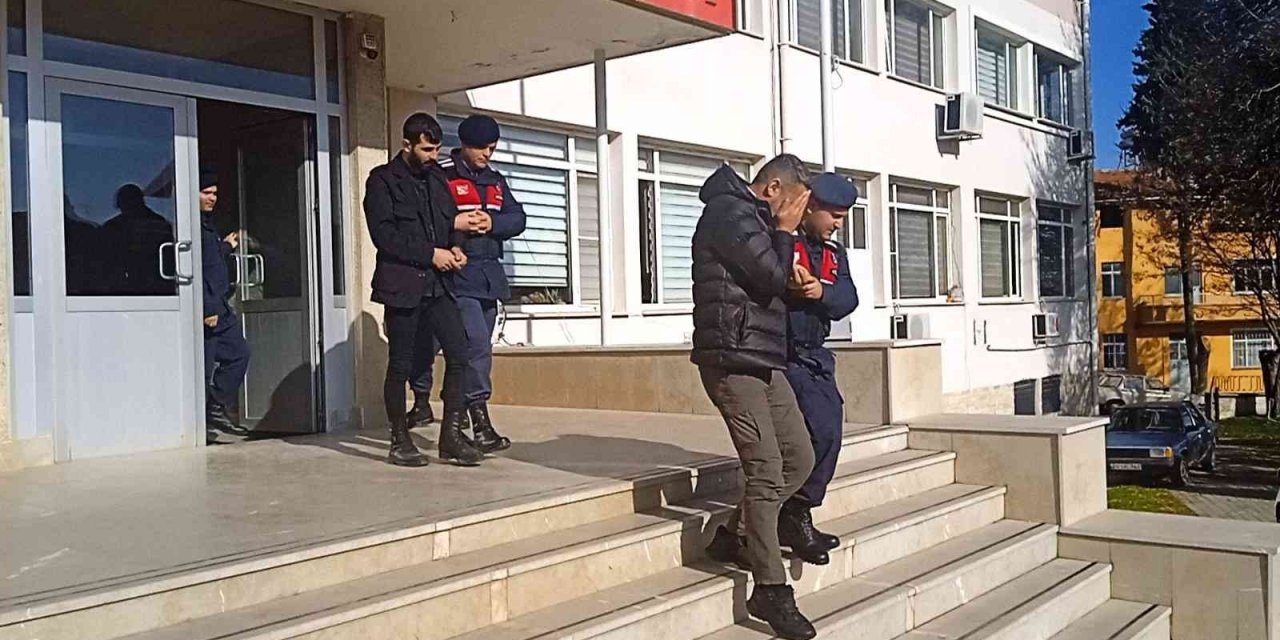 Kefen parasına göz diken dolandırıcılar, kapıya getirilen emekli maaşı da aldı