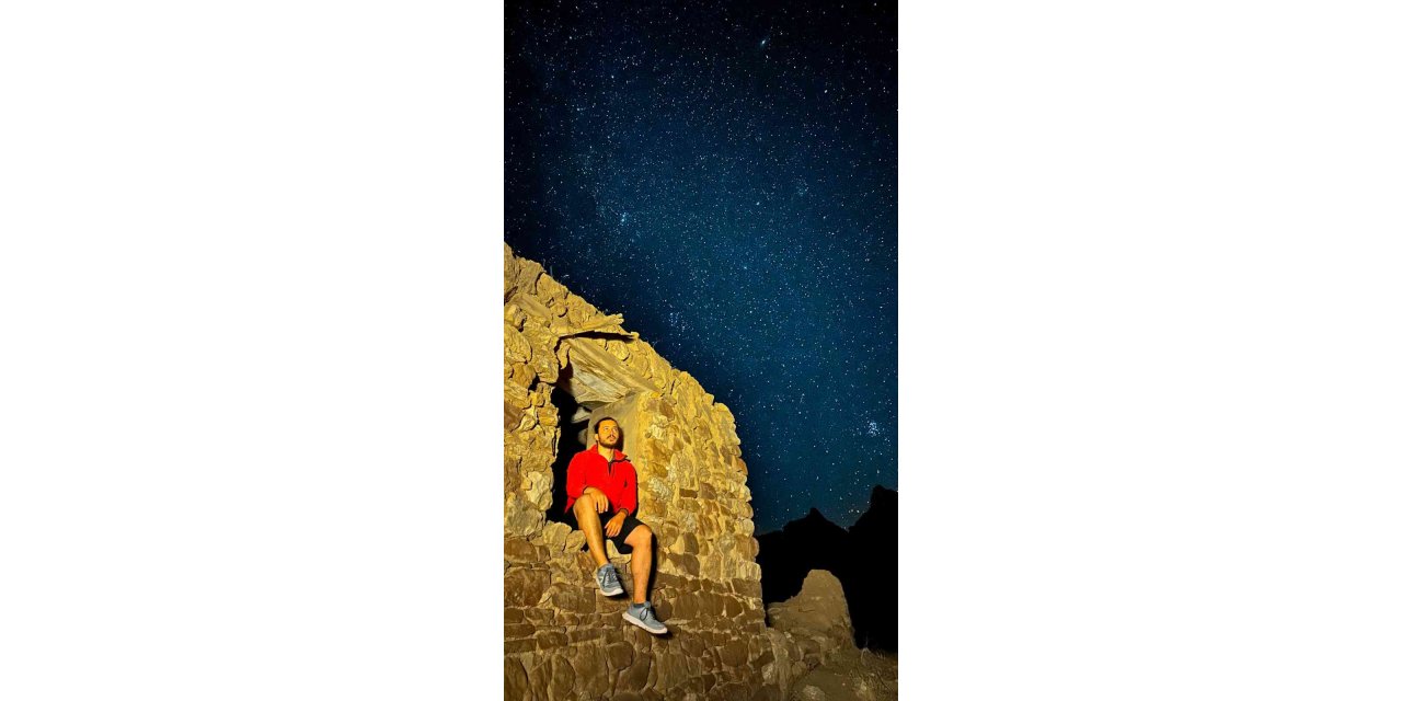 Terk edilmiş köyde çektiği videoyu 5 milyon kişi izledi