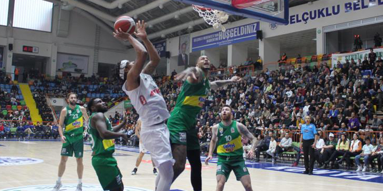 Konyaspor Basketbol Frutti Ekstra Bursaspor'a 87-99 mağlup oldu