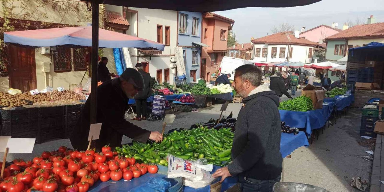 Pazardaki hırsızlar hem esnafın hem de vatandaşın korkulu rüyası