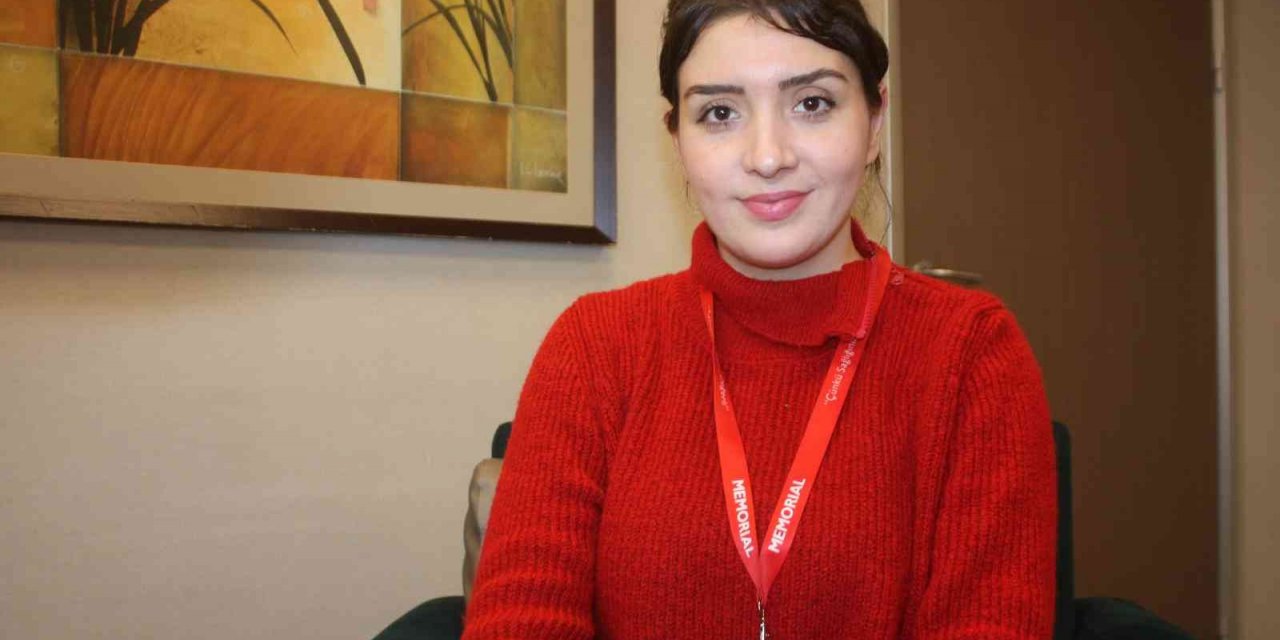 Sosyal medya üzerinden sosyalleşenler 30 dakikayı geçince yalnızlaşıyor